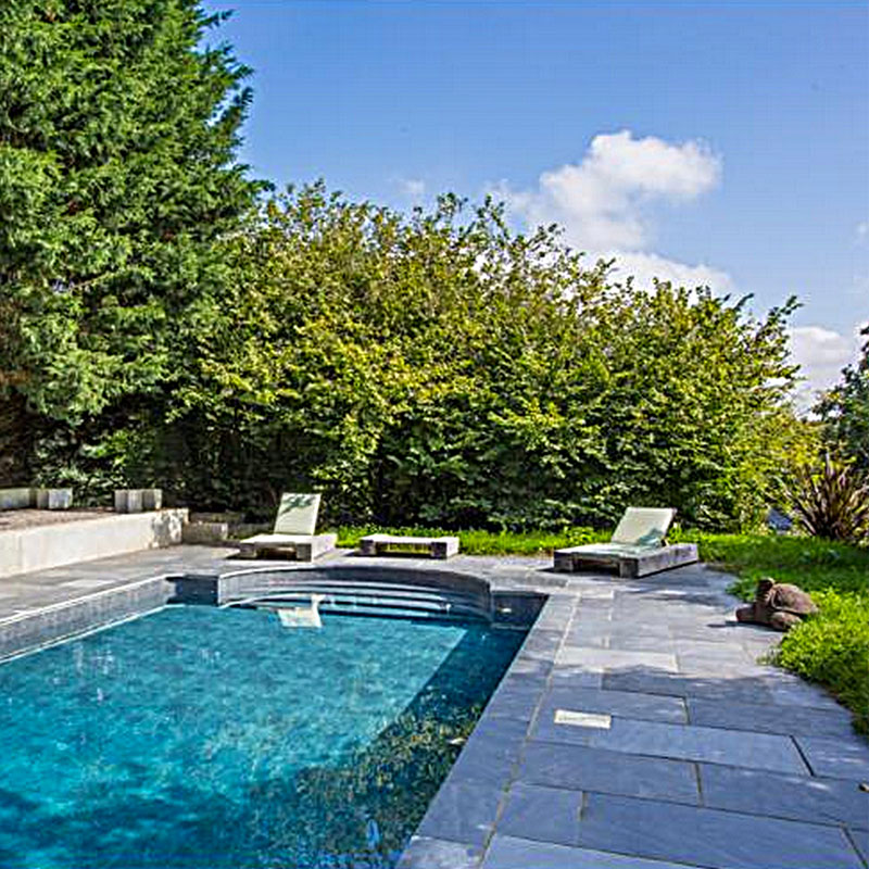 The Pool at ANRÁN Manor