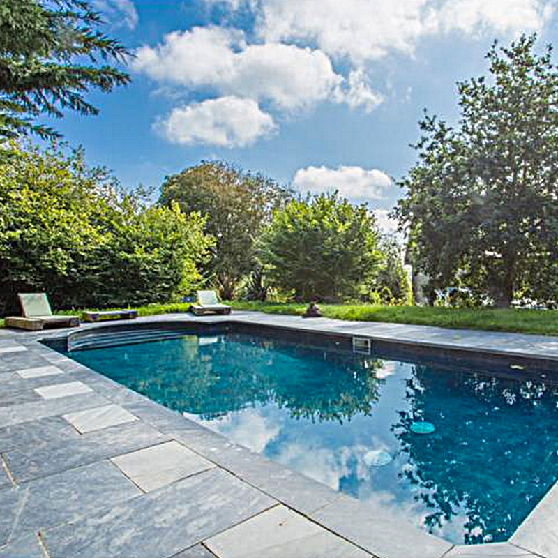 The Pool at ANRÁN Manor