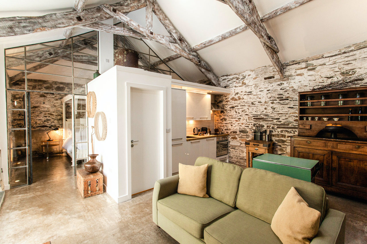 Barn room 1 Entrance