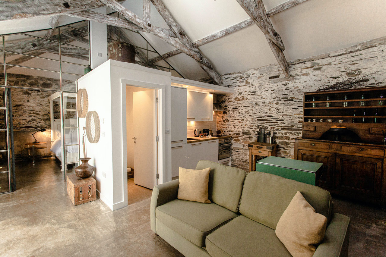 Barn Room 1 entrance