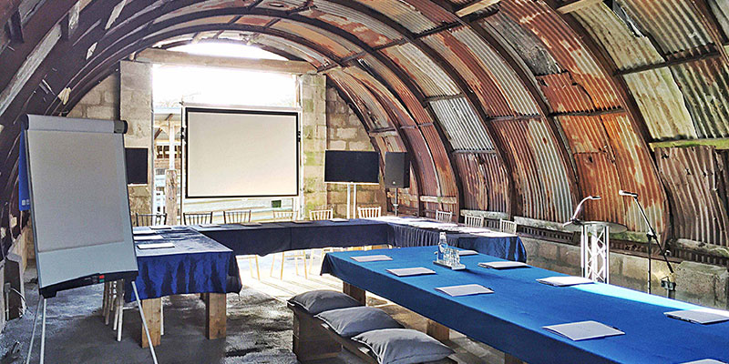 Meeting in The Hut at ANRÁN