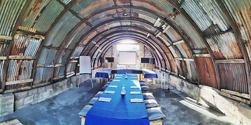 Meeting in The Hut at ANRÁN